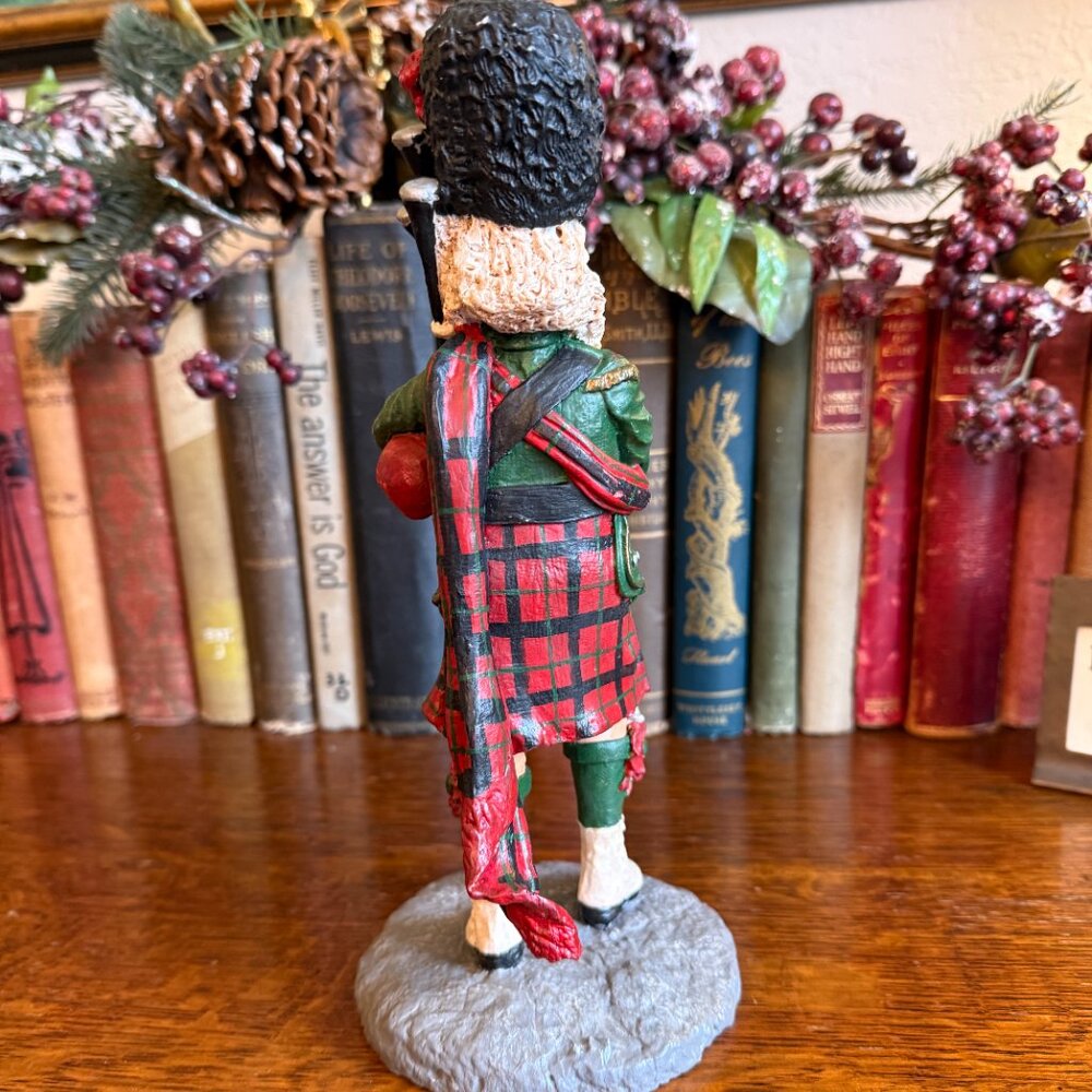 1995 Jim Shore Scottish Bagpipe Santa Rare - Picture 8 of 15